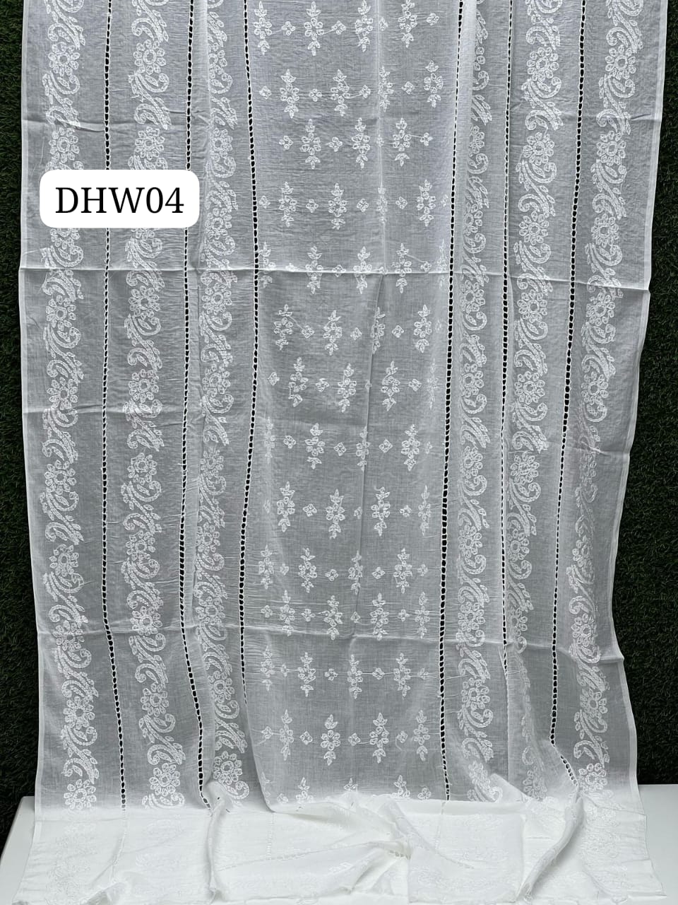 Pure Lawn Chadar Elegant And Beautiful Bhawalpuri Hand Made Tarkashi Chadar