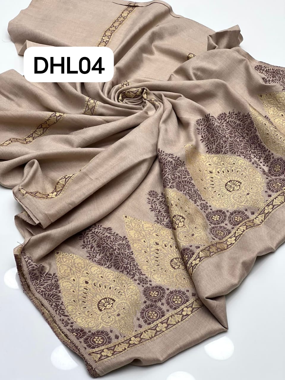 Stuff Pashmina Shawl Elegant And Beautiful Banarsi Shawl With Sequence And Velvet Touch