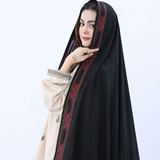 "Boht skon wali ha or real lawn ha 4 saal phly li thi me ne ab tk theek ha" - Zumar Huda, Jacquard Chadar Customer