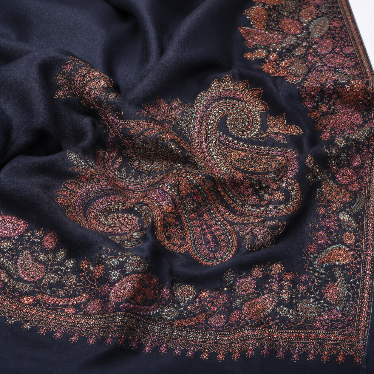 Summer Pure Lawn Soi Print Hand Embroidery Chaddar