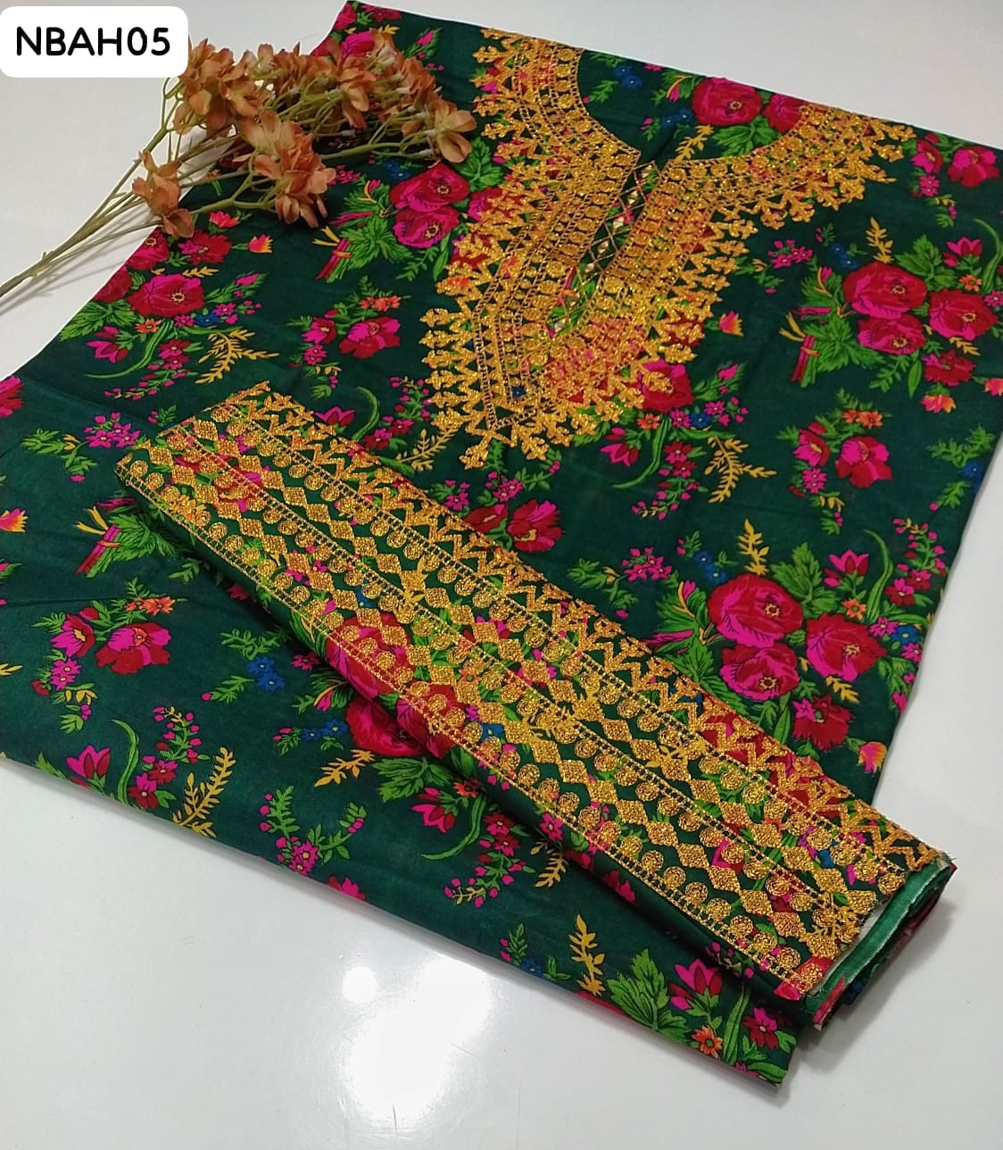 Soft Swiss Lawn Fabric Front Gala Daman Tilla & Mirror Embroidery Work Shirt And Swiss Lawn Tilla Embroidery Work Trouser 2Pc Dress