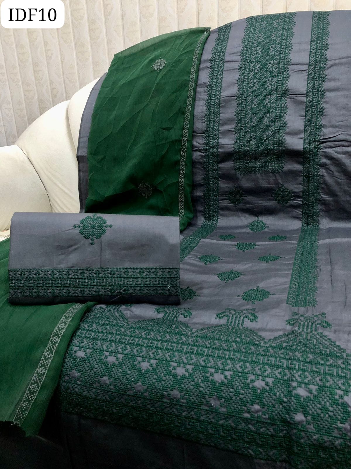 LAWN COMPUTER CROSS STITCH EMBROIDERY + 9MM CHINA SHEESHA ON LAWN SHIRT AND TROUSER WITH EMBROIDERED CHIFFON DUPPATTA 3PC Dress