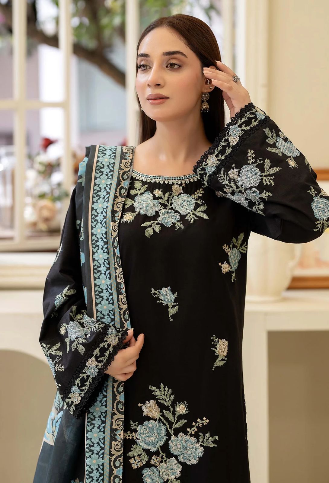 Stuff Cotton Cross Stich Front Full Gala Daman Embroidery Shirt And Embroidery TROUSER With Chiffon Beautiful Embroidery Dupatta 3PC Dress